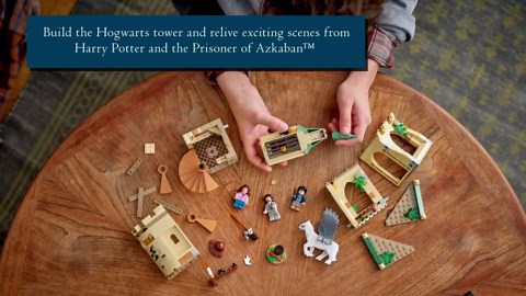 LEGO Harry Potter Hogwarts Courtyard: Sirius's Rescue 76401 Castle Tower Toy, Collectible Set with Buckbeak Hippogriff Figure and Prison Cell