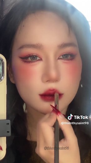 The Evil Oiran Makeup Transformation