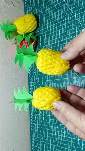 making an ananas 🍍 #handmadepaper #handmade3222 #paperwork #craft #diy #papercrafts #ananas