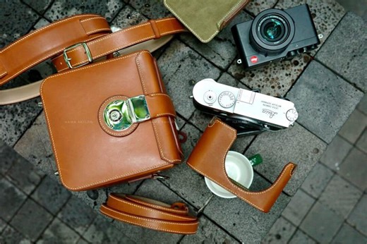 Leather Camera Bag – Handmade Calfskin Camera Pouch - Etsy