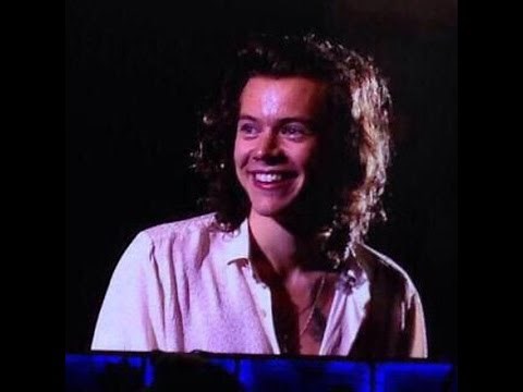 One Direction in South Africa, Johannesburg - Harry highlights OTRA Tour 28 March 2015