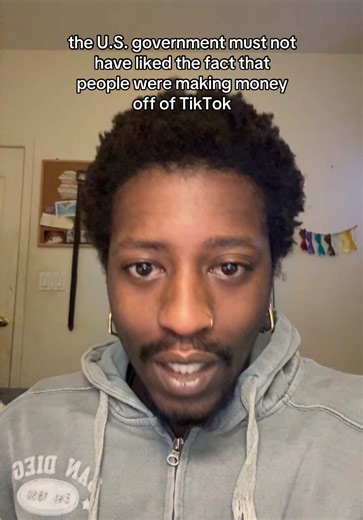I don’t think the government liked the fact that so many people were making money off of TikTok, so they have to gain control over the app 😒 #johnridgeway #capitalism #onlinemoney #creator #fyp