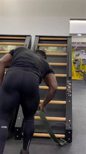 Edward Achi on Instagram: "Try doing the Jacobs Ladder cardio machine which is a game-changer for fitness enthusiasts. It’s a self-powered, low-impact device that simulates climbing a ladder, providing a full-body workout that’s easy on the joints. Thats Bawo there!!!"