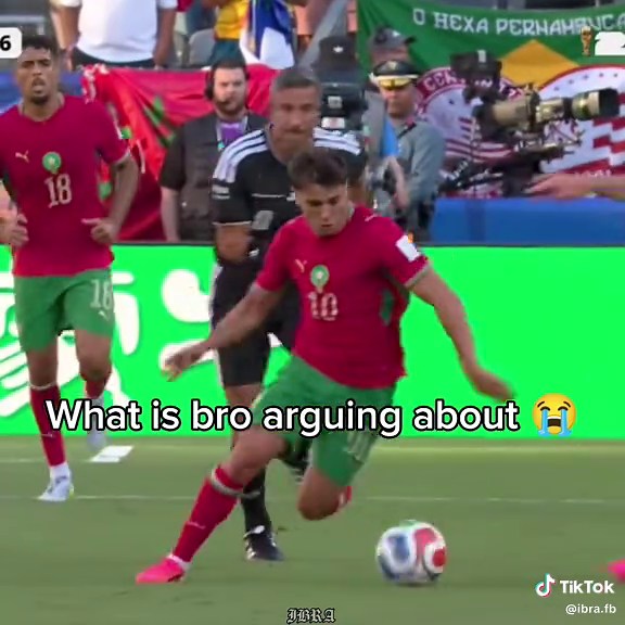 Most obvious yellow card I have seen – Brazil vs Morocco World Cup