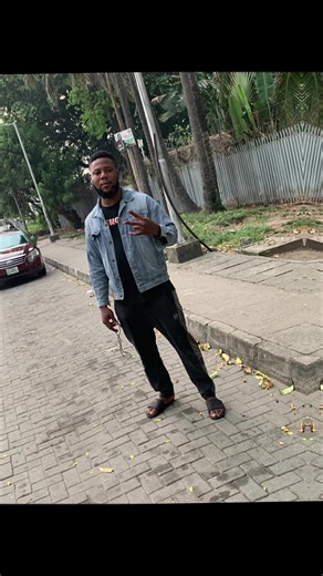 Seunlexy aka popsi mercy himself👌👌