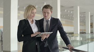 Task-Setting Stock Video