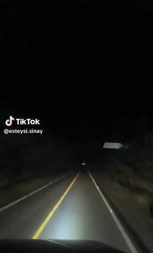 Videos de Esteysi Sinay (@esteysi.sinay) con “sonido original - 𝕵𝖙 𝕷𝖞𝖗𝖎𝖈𝖘.40 🌐”