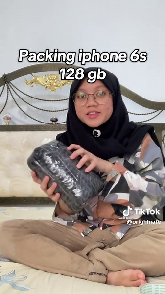 Packing iphone 6s 128 gb