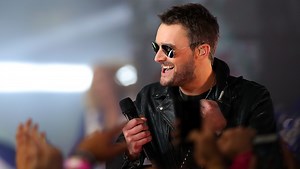 Country music superstar Eric Church is 'Creepin' his way back to Wells Fargo Arena