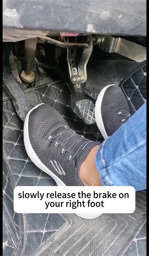 1.7K views | What should I do if the engine is turned off in the middle of the slope Don't worry, learn from the coach like this to help you pass easily. #driving #drivinglessons #drivingtest #drivinglicense #drivingtraining #drivingschool #drivingrange | LearnCar | Facebook