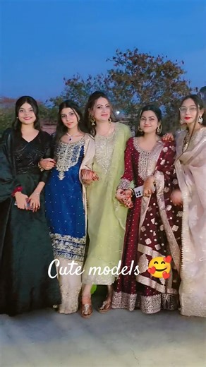 ramp walk with super models 🥰 ll #trendingshorts #wedding #viralshorts #youtubeshorts #trending
