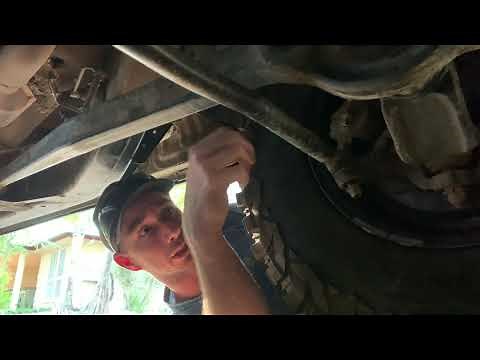 Radius Arm Bush Replacement - 4x4 | Tips, Walkthrough, Finished Product | P38 Range Rover