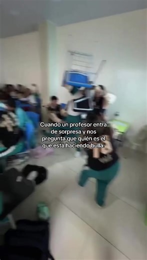 La reacción a un profesor sorpresa en clase