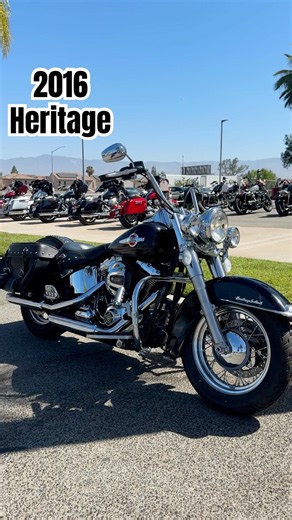 2016 Heritage Softail | Vance & Hines exhaust | Harley-Davidson
