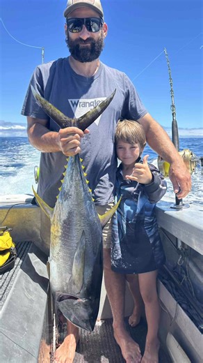 The yellowfin tuna have officially moved in 👀💛🐟 These models were taken on a mix of bibbed diving lures and small skirted lures , proof that sometimes the “little guys” in your spread do the heavy lifting. Smaller lures can mean more bites, and don’t underestimate them… they’ll still handle big fish too. Plus, they’re easier on the wallet and you can often grab a few for under $100 🙌 If you’re keen to boost your odds this season, swing by Taipa Tackle. We’ll sort you from lures to rods and r
