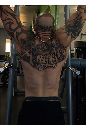 Espero que todos hayan tenido un buen fin de semana, pero más que nada que lo hayan terminado con ganas. Hoy es el último día que queda de la semana, así que no se desperdicia. Dale con todo y cierra fuerte. #gym #workout #fitness #motivation #fyp