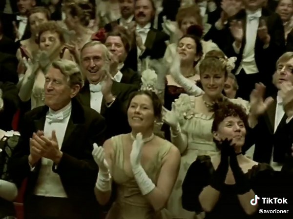 Memorable Scene from 1997 Oscar Wilde Movie