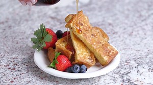 212K views · 66 reactions | Whip up this fresh and family-friendly recipe for Baked French Toast Sticks that are easy to freeze and reheat! RECIPE: https://www.justataste.com/baked-french-toast-sticks-recipe/ | Just a Taste | Facebook