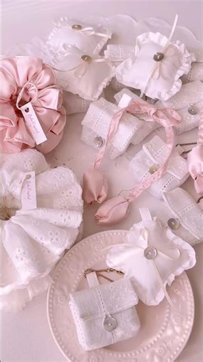 🎀Surprise Time!!!🎁A random handmade gift with every order 💕 Limited time only – don’t miss it!