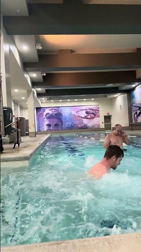 Pool shoulder raises