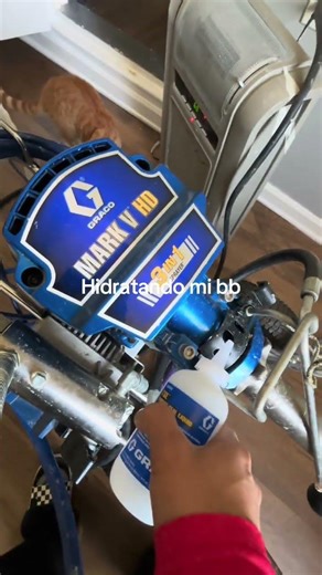How to lubricate Graco paint sprayer