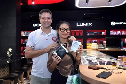 JPC Photography Store on Instagram: "✨Monday Vibes – Jan 12, 2026 . Big thanks to all our amazing customers today! Ms. Rahma Ms. Azura Ms. Ferina Mr. X Mr. Rifki Mr. Mulyono Mr. Erik Mr. Asfin Mr. X Mr. Subianto Enjoy your new gear and keep capturing great moments! 🎞️📷 📸 Beautifully CAPTURED with the CANON System 🔥 MIRRORLESS EOS R LENS RF 24-70mm f/2.8L IS USM SPEEDLITE 600EX-RT . . . #Jan26#JPCKemang#TokoKamera#FotografiIndonesi#VideografiIndonesia KameraCanonKameraSonyKameraFujifilm Photo
