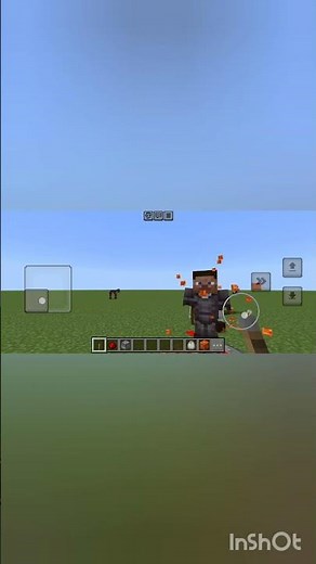 I Built a Realistic Skeleton in Minecraft Using Dispensers! #MinecraftBuilds #MinecraftHacks