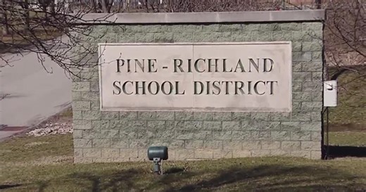 Pine-Richland school board considers new library policy that would ban books