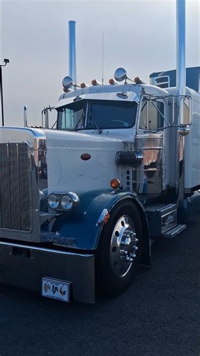 #peterbilt ‪@LargeCarMag‬ #automobile #trucking #bigrigs #semi #cummins #trucker #cat