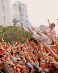 2.9K views | Tickets are on sale now for the first ever HOT DUB ON THE BAY on Sat 29 March at Riviera Beach Club in St Kilda!! 睊 This venue is so epic, with sensational waterside views and incredible sunsets, and it’s the perfect location for the first ever Hot Dub on the Bay. Expect great tunes, great people, and an AMAZING location. ☀ Get your tickets here - https://hotdub.tmrw.to/hdotb25 See you there! | Hot Dub Time Machine | Facebook