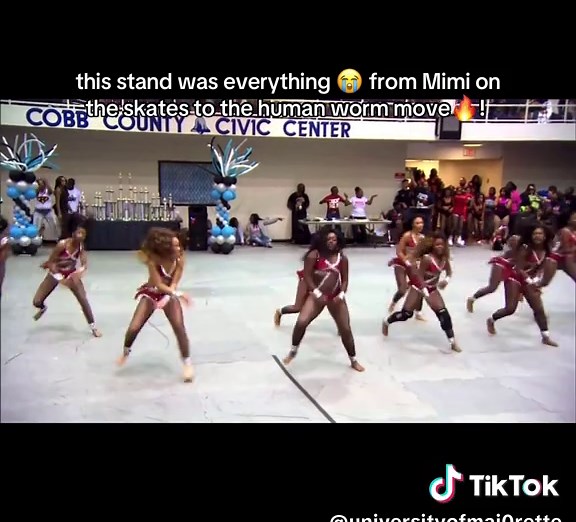 Majorette Dance Performance Highlights and Moves