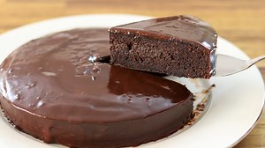 5K views · 79 reactions | 3-Ingredient Chocolate Cake. Full recipe: https://www.thecookingfoodie.com/recipe/3Ingredient-Chocolate-Cake-Recipe | The Cooking Foodie | Facebook