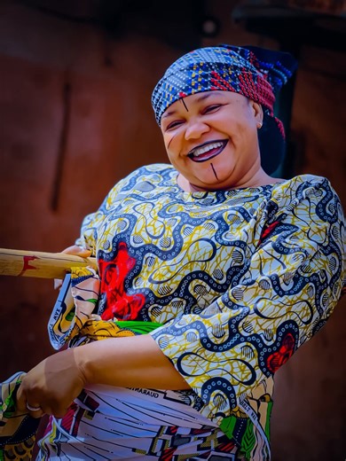 AMINA SINGER | Aliyu Tijjani