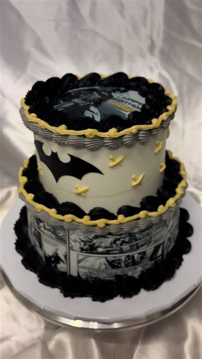 Batman Cake Decorating Tutorial