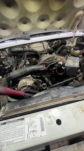 Cómo quitar el fan clutch de Ford Ranger fácilmente