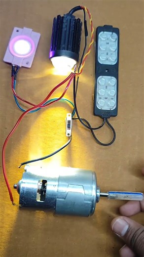 powering three led light with 775 dc motor generator #shortvideo #diy #tech