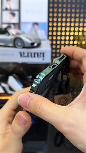 Technical Dekho on Instagram: "Moto edge 70 cool metal phone case features original molding for a perfect fit. quick installation #moto #smartphone #tech #cover"