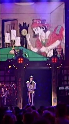 Cher - Dark Lady | Live Farewell Tour 2002 🎃 Happy Halloween! #cher #farewelltour #darklady