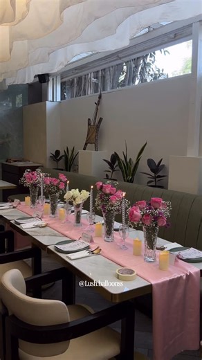 LUSH BALLOONS 🎈 on Instagram: "Bridal shower table setup✨ #explore #fyp #foryou #eventstyling #bridalshowerinspo"