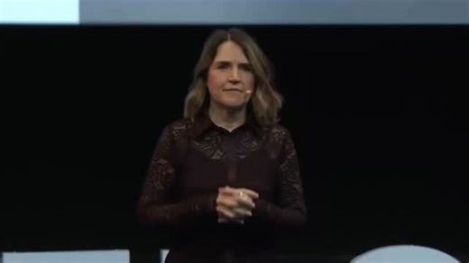 Congo Nouveau on Instagram: "La femme dans la vidéo est Judi Rever, une journaliste d’investigation canadienne qui a beaucoup couvert le Rwanda, le génocide rwandais et les conflits en République démocratique du Congo. Elle est l’autrice du livre « In Praise of Blood »."