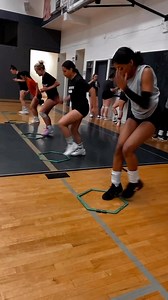 ⚡️ QUICKNESS ON HEAVY ⚡️ Elite Quickness & Agility With My Young Ballers 🏐🏐🏐 @westseattlereignsports Get Fast Or Get Beat 📈 #feetworkuniversity #quickness #performbetter #sportsperformance #athletics #speedandagility #strengthandconditioning #volleyball #fastfeet #offseason #sportsperformancetraining #nodaysoff | bigmazfitnessandperformance