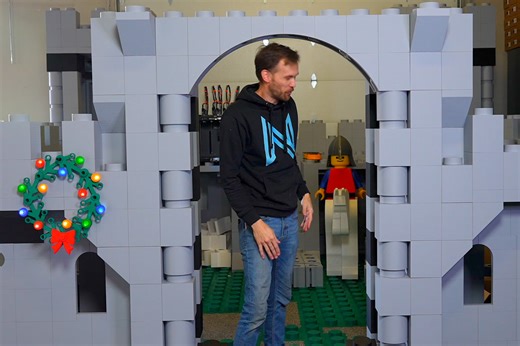 Building a 3D-Printed LEGO Castle That Fits a King