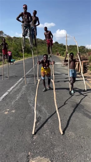 🌍 Bana Tribe — Omo Valley, Ethiopia A glimpse into one of the world’s most vibrant living cultures — where tradition, identity, and community remain deeply rooted in everyday life. ✨ 🎥 Credit: @bemnet_ethiopia_tours #FoloFinds #BanaTribe #OmoValley #EthiopiaTravel #LivingCulture #TribalLife #CulturalHeritage #ExploreAfrica #HiddenWorld #TravelReels #FoloApp