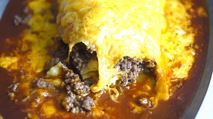 7K views | Packed with flavorfulul ground beef wrapped up and smothered in sauce and topped with a mountain of cheese, these Wet Burritos are always a winner! Recipe: https://www.gogogogourmet.com/wet-burrito-recipe-hacienda-style/ | GO GO GO Gourmet | Facebook