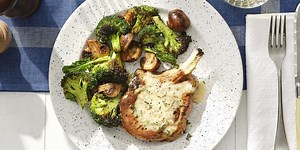 These Easy to Make Low-Carb Recipes Are Perfect for Weeknight Cooking