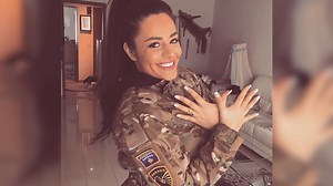 🇨🇭🇽🇰 Schon über 20'000 Likes hat das Militär-Foto von Jetmira Avdili in den sozialen Medien. Auf dem Bild posiert die Ex-Soldatin in einer Militäruniform für die Kosovo-Armee. Jetzt nimmt sie dazu Stellung. | Blick