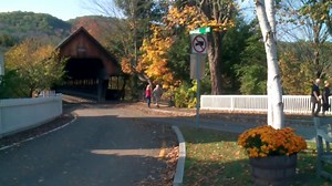 How taking a trip in the fall can help save big on your next vacation