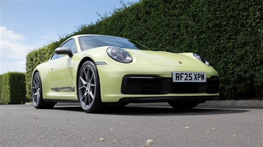 Driving the 911 Carrera T six speed