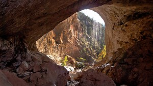 Tonto Natural Bridge: Short, steep and a sweet payoff