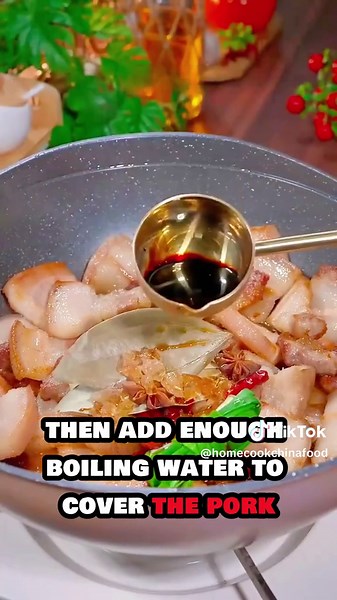 Learn to cook Chinese food in one minute：Mei gan cai with pork #food #chinafood #chinese #chinesefood #foodtiktok #foodlover #foodies #chinesefoodcooking #homemadechinesefood #chinesefoodrecipe